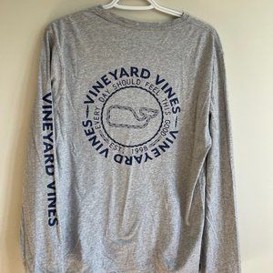 Vineyard Vines Long Sleeved Light Grey Logo T-Shirt (Size M)